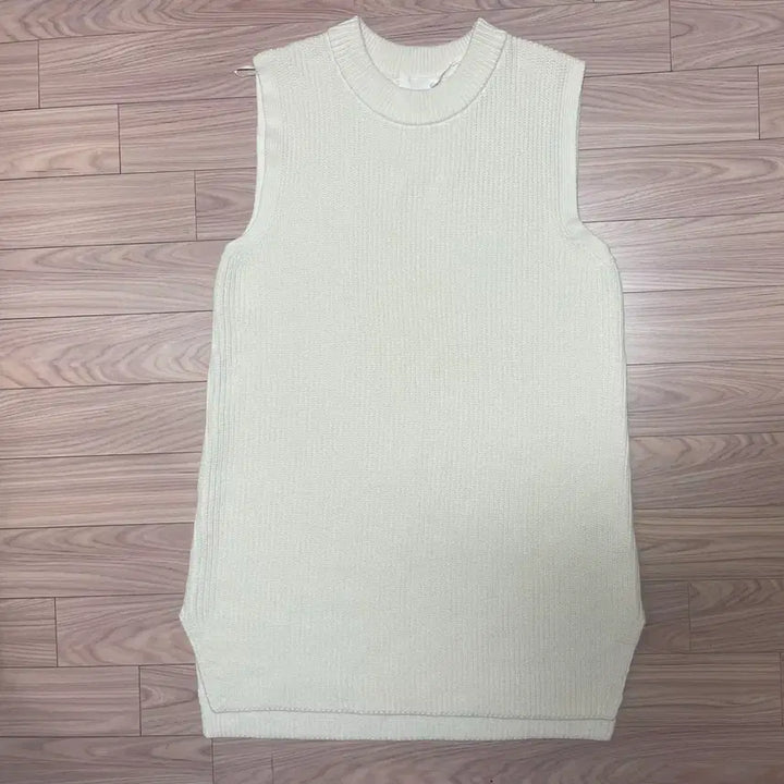 [BUNJANG] H&amp;M Knit Vest and Mesh Arm Warmers Set - White / 일본 패션 망사 그물 암워머 밴드 토시 2쌍 4개 화이트