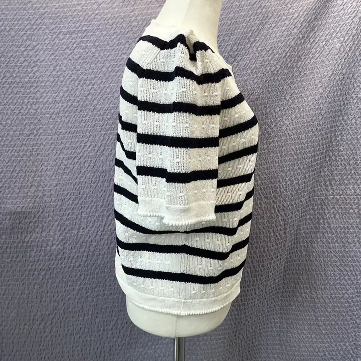 [BUNJANG] TIME 24SS Striped Short-Sleeve Knit Top / TIME 타임 24SS 스트라이프 반팔 니트 새옷급