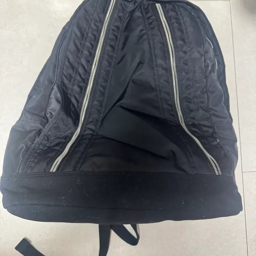 [SOLD OUT] FAR ZIPPER NYLON BACKPACK_BLACK