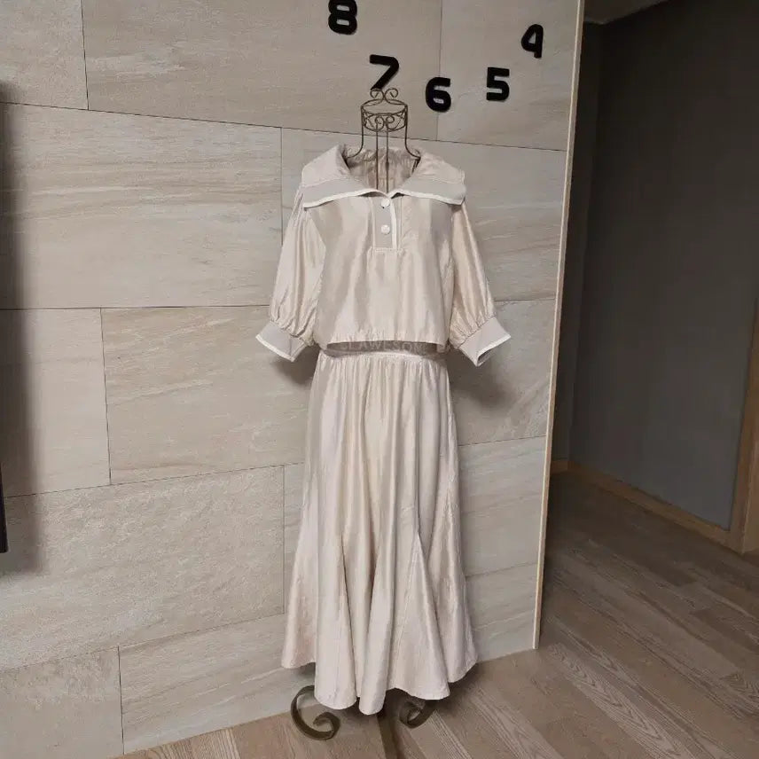 [SOLD OUT] [66] 씨씨콜렉트 여성 롱 원피스 2023