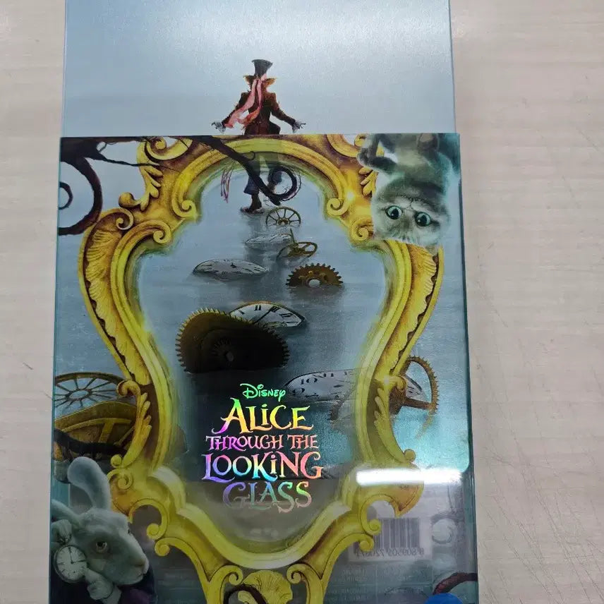 [BUNJANG] Disney Alice Through the Looking Glass DVD / [BD](블루레이) 디즈니외국영화 "거울나라의 앨리스" 판매합니다.