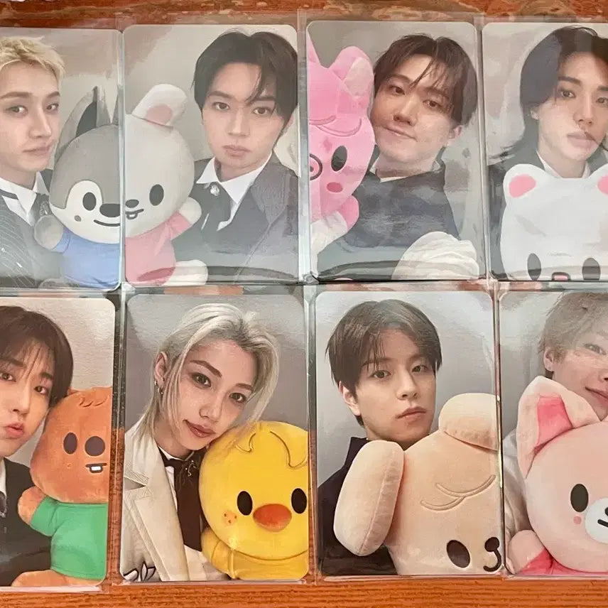 [BUNJANG] Stray Kids Skzoo Popup POB Photocard Bundle Set / 스키즈 스키주 서울 팝업 특전 포카 세트 skz ot8