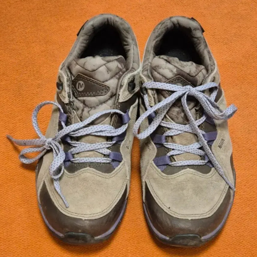 [BUNJANG] Merrell Gore-Tex Sneakers / 머렐 고어텍스 운동화 230~235