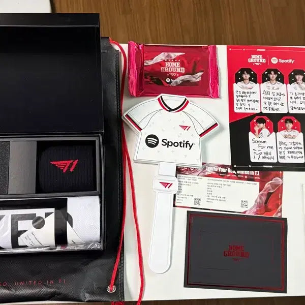 [BUNJANG] T1 Home Ground 2025 Goods Bundle Set / 2025 T1 HOME GROUND 굿즈