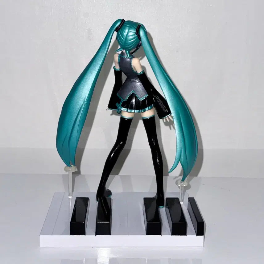 [BUNJANG] Hatsune Miku Extra Pearl Figure / 고전 하츠네 미쿠 엑스트라 펄 피규어