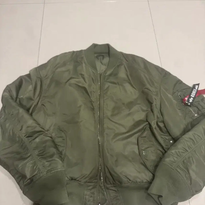 [BUNJANG] Alpha Industries MA-1 Bomber Jacket / 알파인더스토리 MA-1
