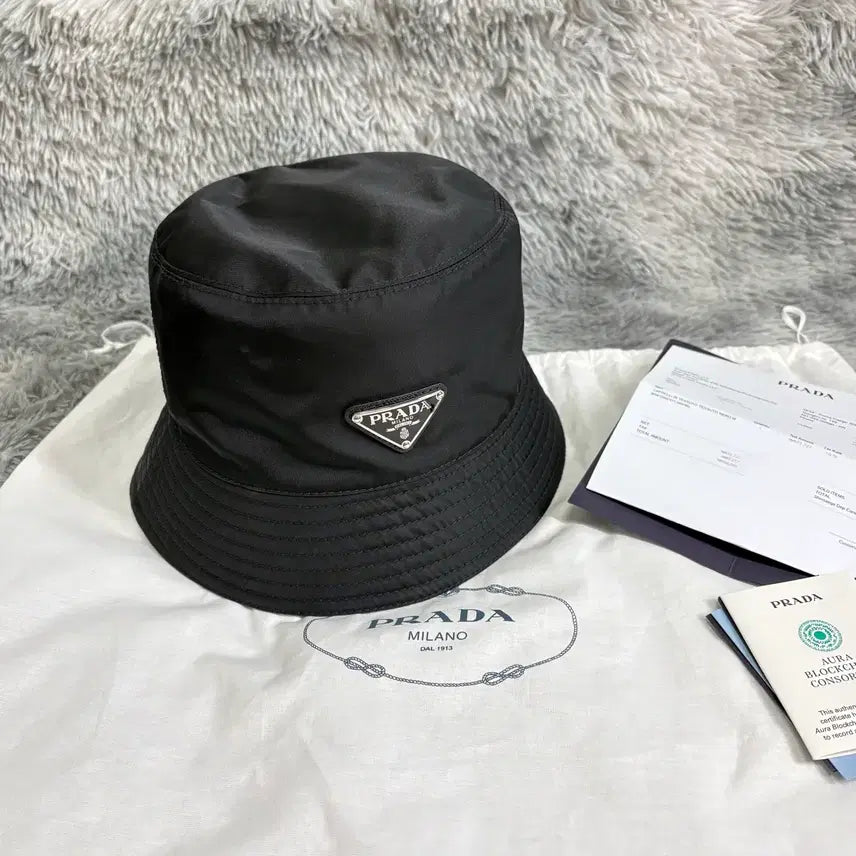[BUNJANG] Prada Re-Nylon Bucket Hat Black Size M / 프라다 리나일론 버킷햇 블랙 M사이즈 새상품급