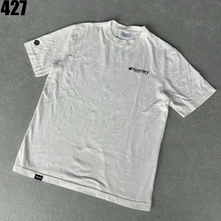 [BUNJANG] Discovery White T-Shirt (M) / 디스커버리 화이트 반팔 티셔츠 m