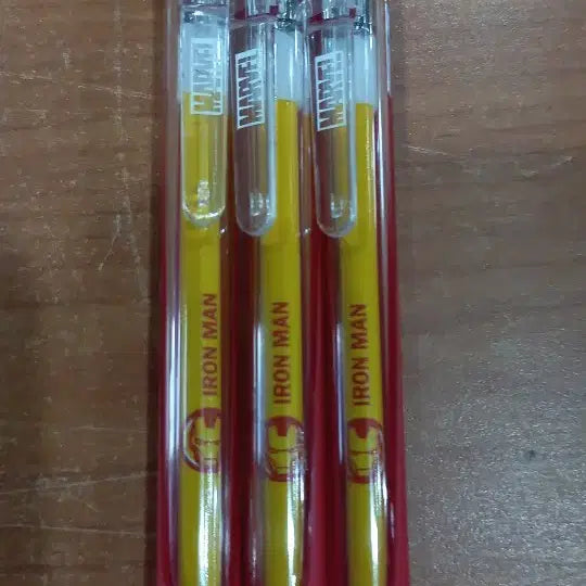 [BUNJANG] Marvel Iron Man Gel Pen Black (Set of 12) / 12자루) 마블 아이언맨 젤펜 검정색