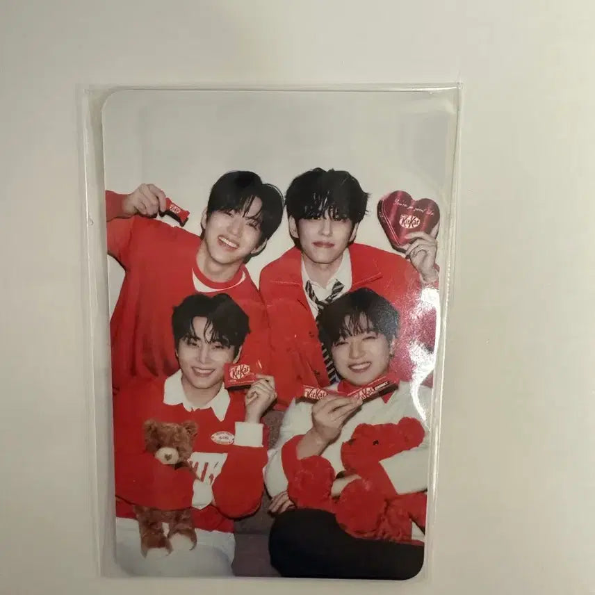 [SOLD OUT] 데이식스 킷캣 하트백 단체포카 팝니다.