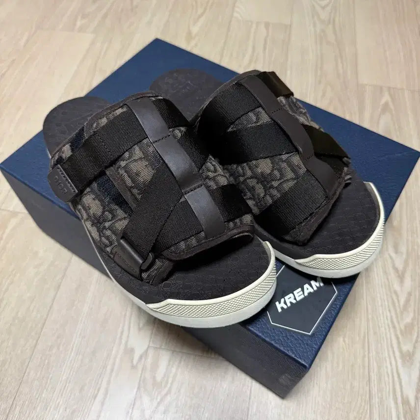 [BUNJANG] Dior Oblique Alpha Sandals Beige Size 41.5 / 디올 오블리크 알파 샌들 베이지 41.5
