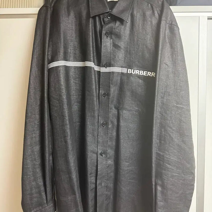 [SOLD OUT] 버버리 린넨 셔츠 블랙(사이즈 L, 105~110)