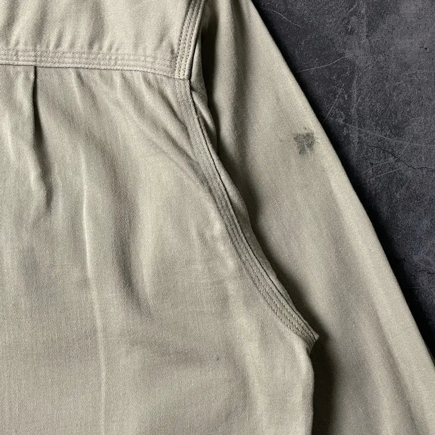 [BUNJANG] CARHARTT 칼하트 빈티지 베이지 플랩포켓 워크 셔츠 A00883 / CARHARTT 칼하트 빈티지 베이지 플랩포켓 워크 셔츠 A00883