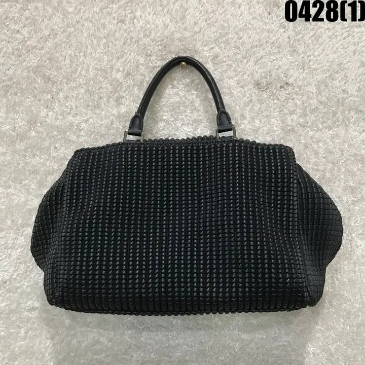 [SOLD OUT] DECKE 블랙 셔링 플랩 토트백
