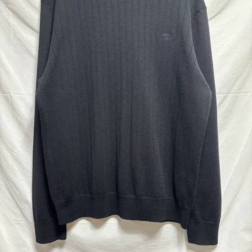 [SOLD OUT] DAKS 닥스 블랙 니트 105
