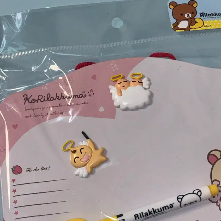 [SOLD OUT] 고전문구 산엑스 딸기 리락쿠마 메모보드 자석보드 화이트보드 칠판