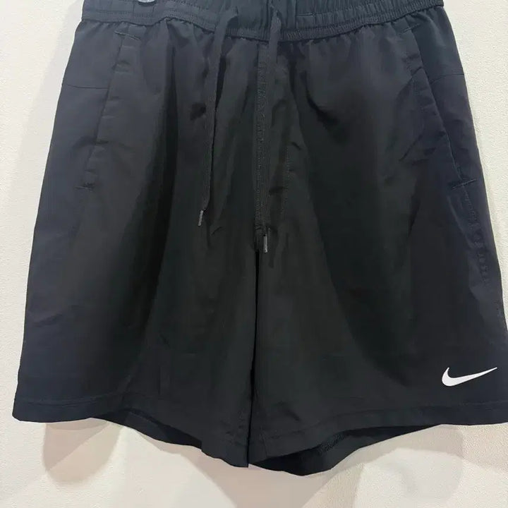 [SOLD OUT] 나이키 블랙 반바지 드라이핏