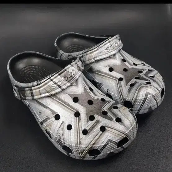 [BUNJANG] 크록스 별무늬 클래식 디스코 클로그 240 / 크록스 별무늬 클래식 디스코 클로그 240