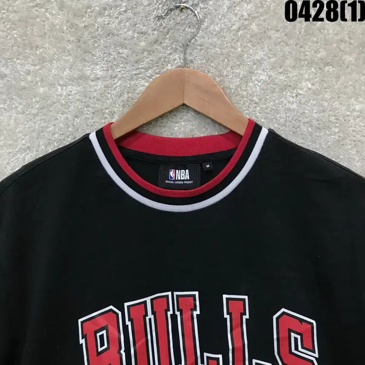 [BUNJANG] NBA 시카고 불스 반팔 티셔츠 블랙 m / NBA 시카고 불스 반팔 티셔츠 블랙 m