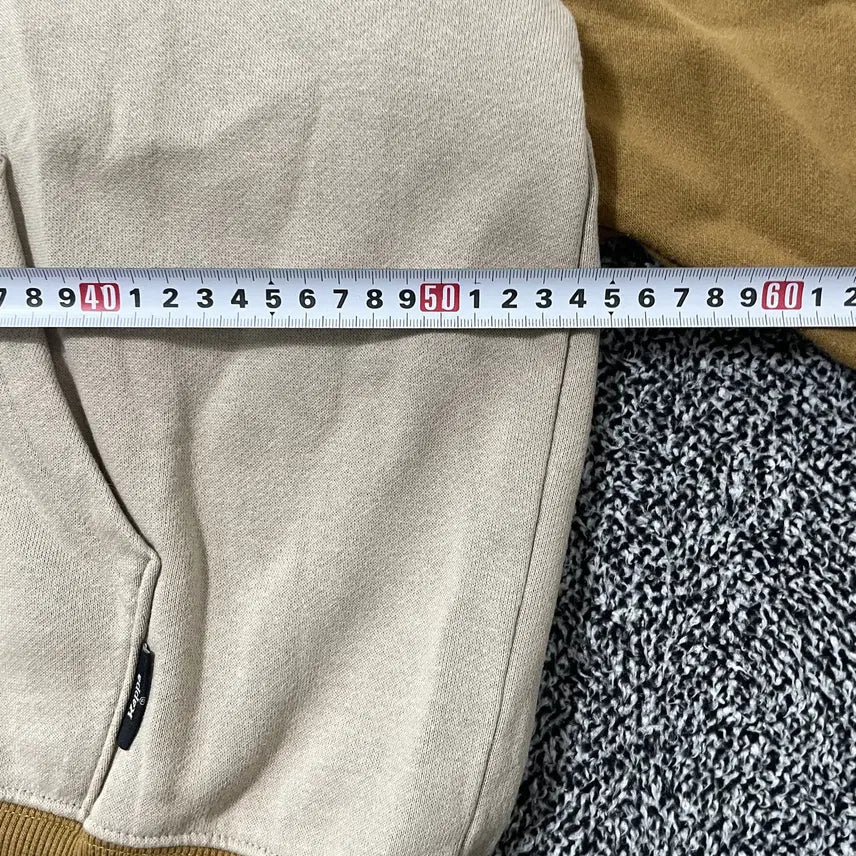 [BUNJANG] 빈티지9. KAPPA X GU 카파 지유 콜라보 배색 후드 티셔츠 스웻 / 빈티지9. KAPPA X GU 카파 지유 콜라보 배색 후드 티셔츠 스웻