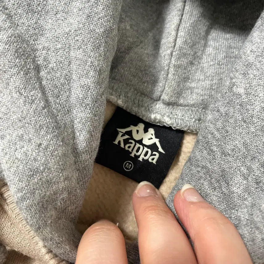[BUNJANG] 빈티지9. KAPPA X GU 카파 지유 콜라보 배색 후드 티셔츠 스웻 / 빈티지9. KAPPA X GU 카파 지유 콜라보 배색 후드 티셔츠 스웻