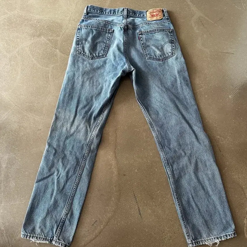 [BUNJANG] Levis 505 Regular Fit Denim 32 / Levis 505 Regular Fit Denim 32