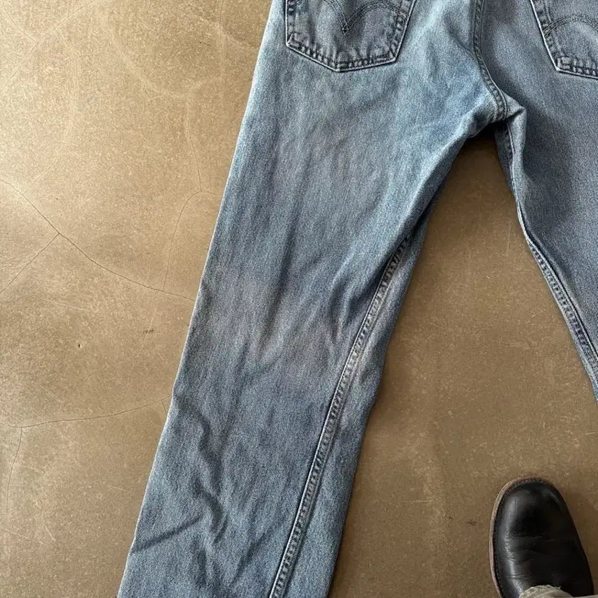 [BUNJANG] Levis 505 Regular Fit Denim 32 / Levis 505 Regular Fit Denim 32