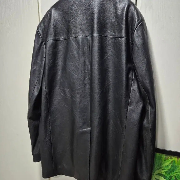 [SOLD OUT] (타임세일)VTG. FORMIA 포미아 블랙 양가죽 자켓