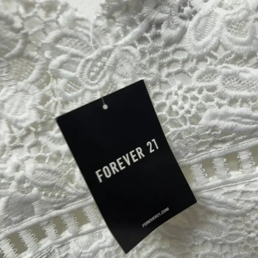 [BUNJANG] 포에버21 화이트 레이스 원피스 S 새상품 / 포에버21 화이트 레이스 원피스 S 새상품