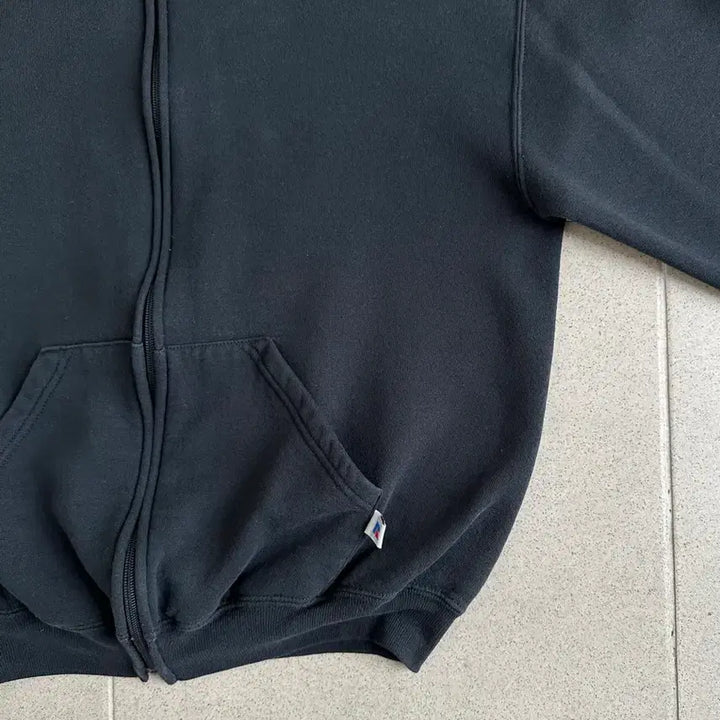 [SOLD OUT] 90s 빈티지 러셀 후드집업 블랙 M