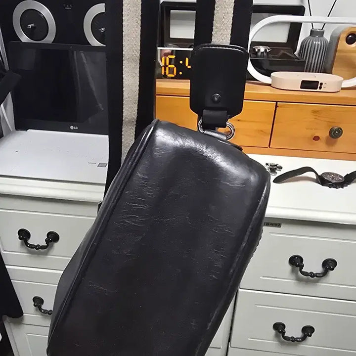[BUNJANG] BALLY 발리 블랙 가죽 크로스백 / BALLY 발리 블랙 가죽 크로스백
