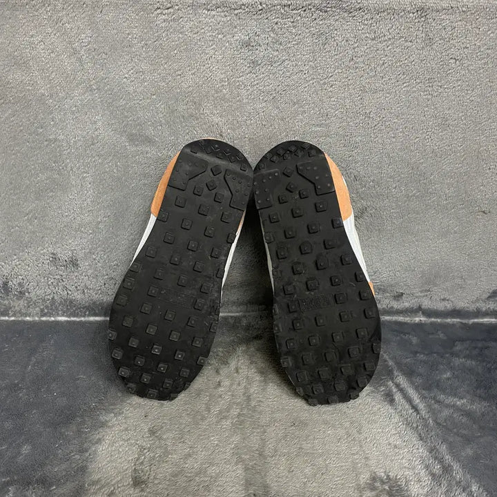 [BUNJANG] Nike Sneakers 270 / 나이키 운동화 270