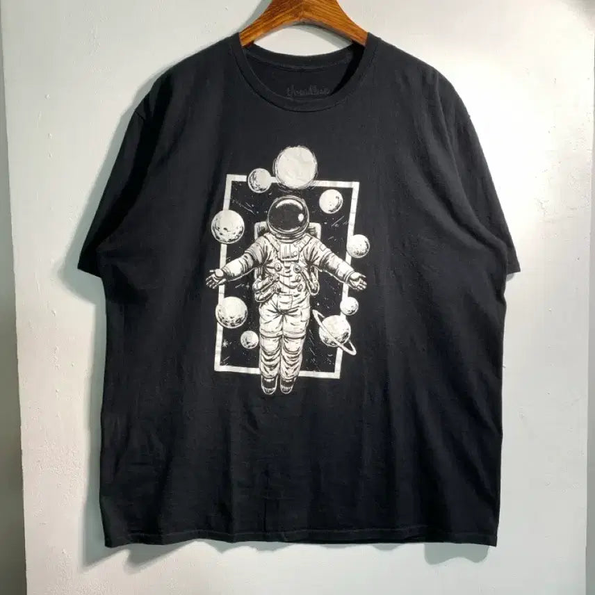 [BUNJANG] 만원샵) vintage 빈티지 우주 티셔츠 XL C326 / 만원샵) vintage 빈티지 우주 티셔츠 XL C326