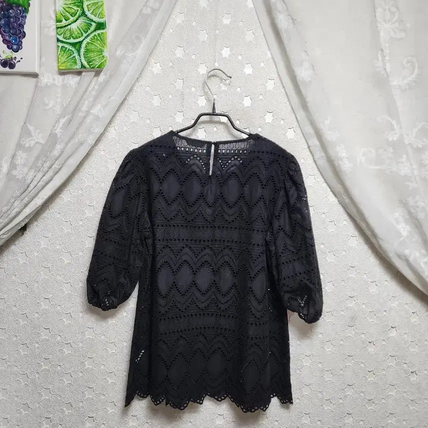 [SOLD OUT] 조르쥬레쉬 펀칭블라우스 여성66