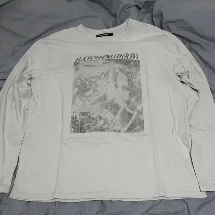 [BUNJANG] 해칭룸 vtg 롱슬리브 3 / 해칭룸 vtg 롱슬리브 3