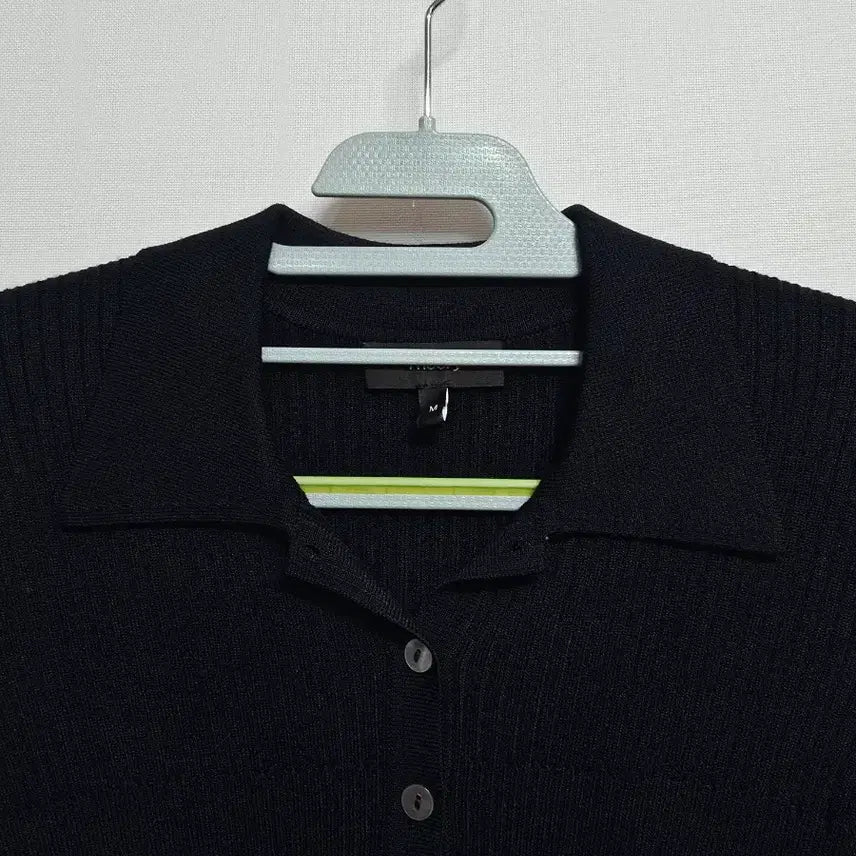 [SOLD OUT] 띠어리 블랙 반팔 카라 니트m