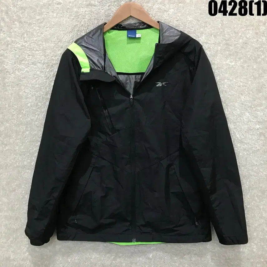 [SOLD OUT] 리복 블랙 바람막이 후드 자켓 XL
