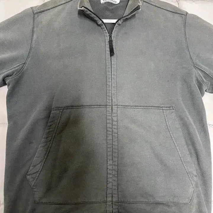 [SOLD OUT] 스톤아일랜드 와펜 집업 V0065