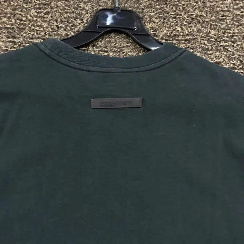 [SOLD OUT] 에센셜 피어오브갓 블랙 반팔 티셔츠