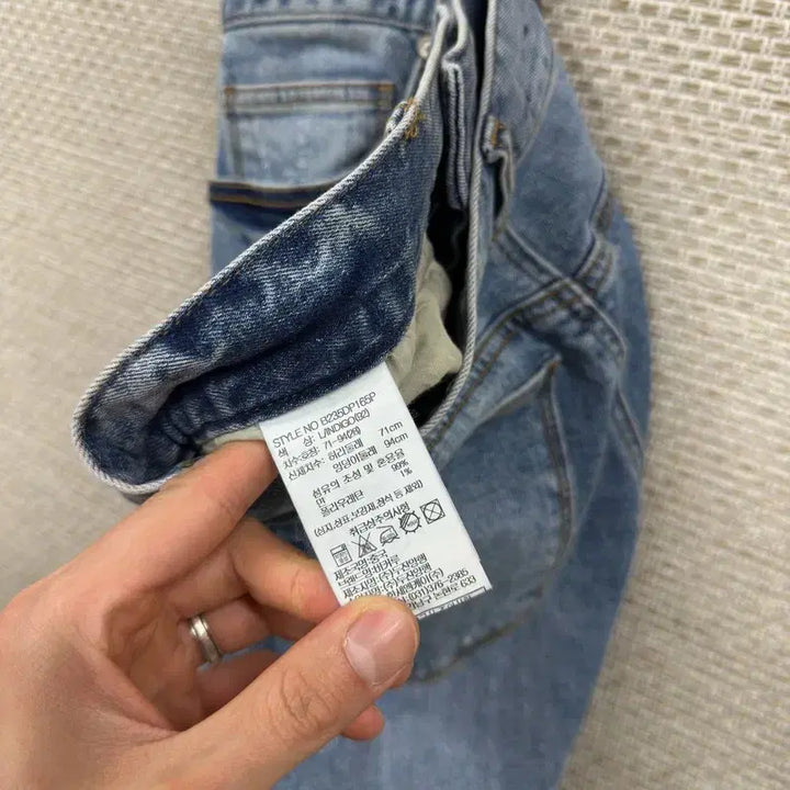 [BUNJANG] 버커루 스판 데님 청바지 28인치 D00197 / 버커루 스판 데님 청바지 28인치 D00197