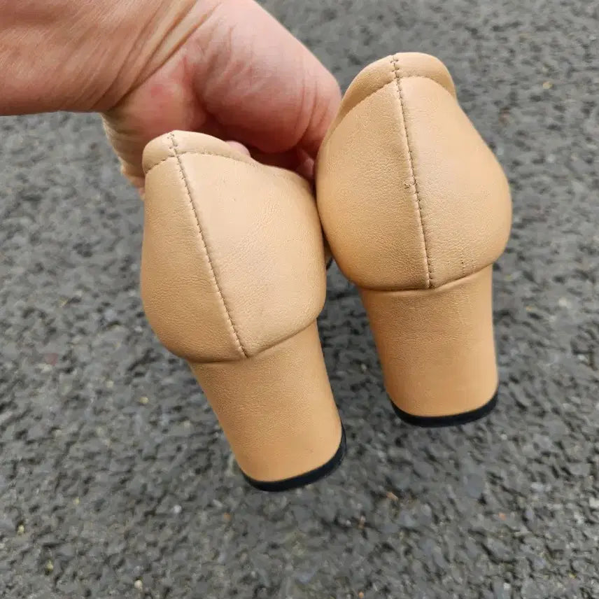 [BUNJANG] TIAD Pearl Accent Pumps Beige / TIAD 진주 배색 펌프스 235 베이지