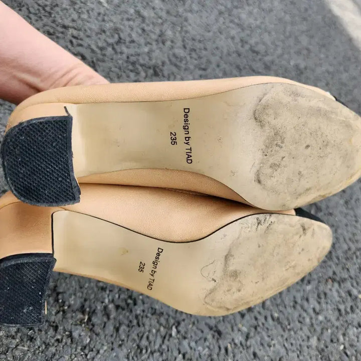 [BUNJANG] TIAD Pearl Accent Pumps Beige / TIAD 진주 배색 펌프스 235 베이지