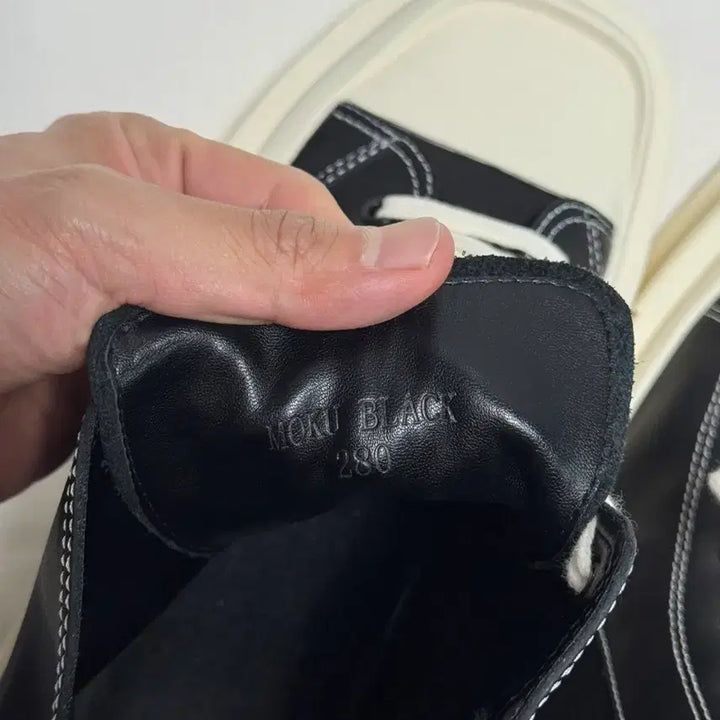 [BUNJANG] MOKU BLACK Sneakers / 미스테이크 프로젝트 / MOKU - BLACK / 280
