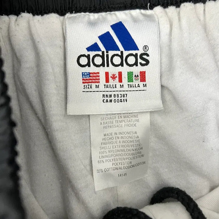 [BUNJANG] Adidas 00s Shiny Black Track Pants / 아디다스 00s 유광 블랙 삼선 트랙팬츠