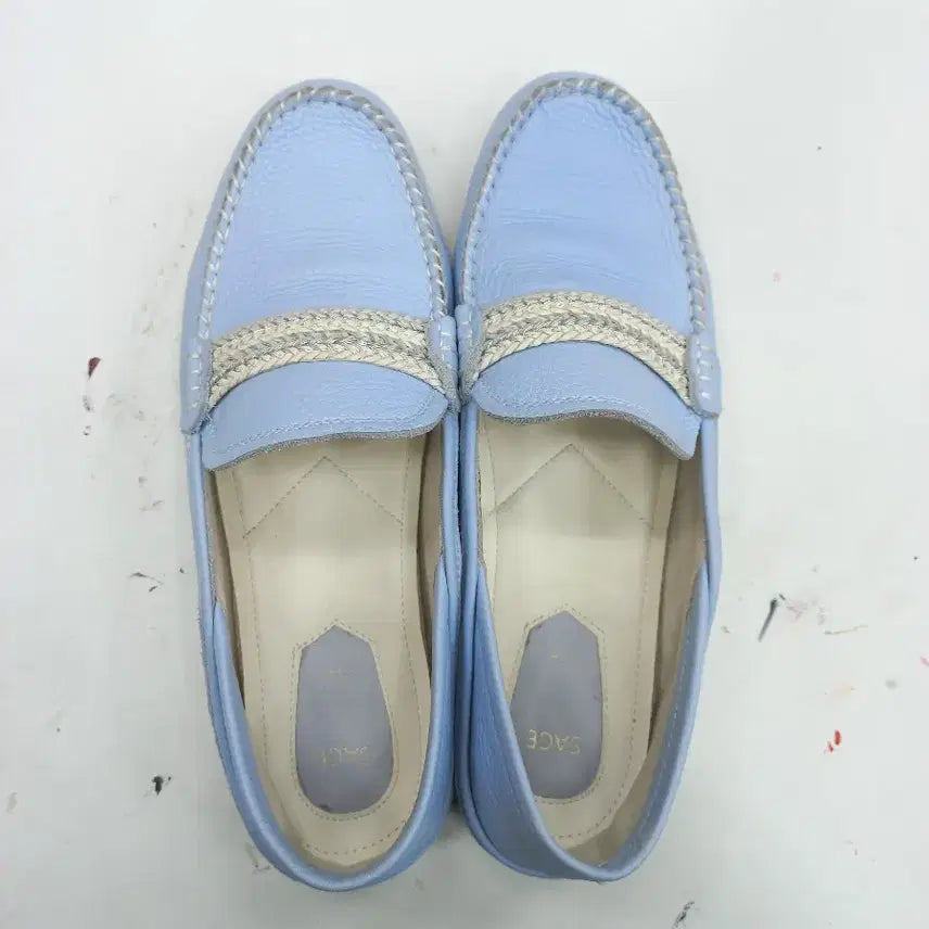 [SOLD OUT] 소다 여성 로퍼 250 하늘색