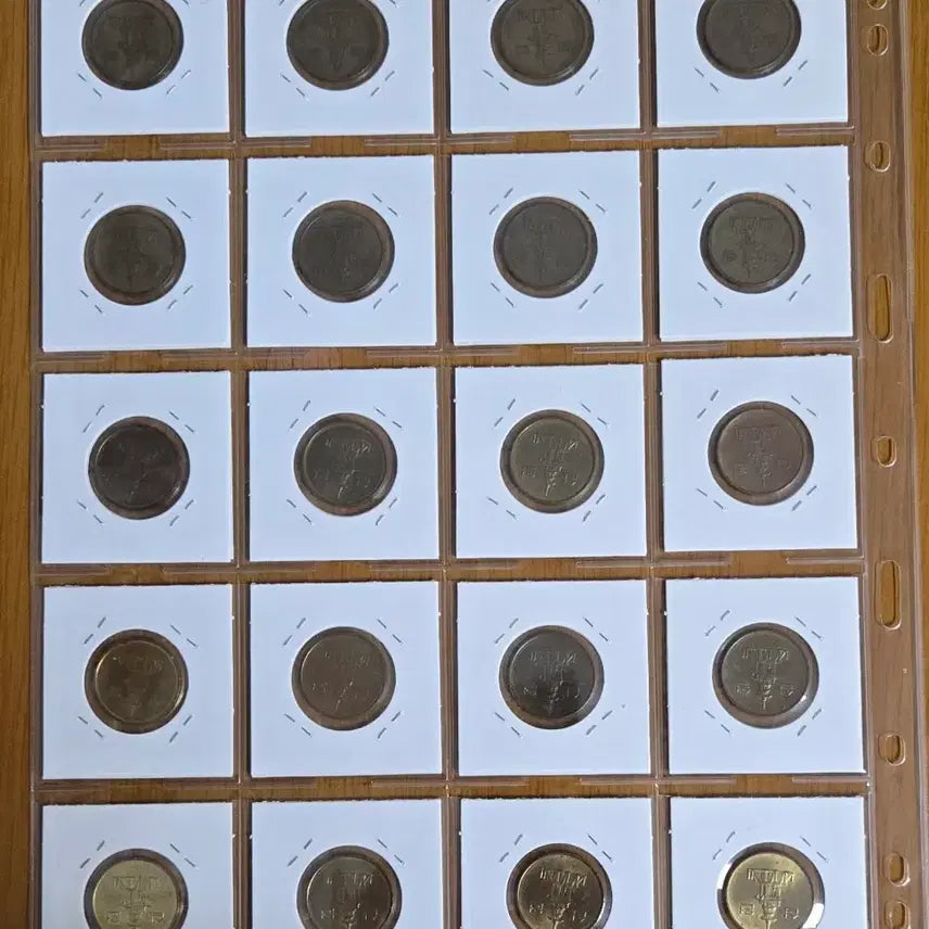 [BUNJANG] 연도별 10원 동전 1966년~2024년 컬렉션 / 연도별 10원 동전 1966년~2024년 컬렉션