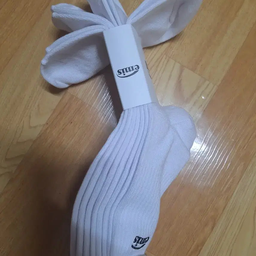 [BUNJANG] emis 이미스 흰색 양말 새상품 / emis 이미스 흰색 양말 새상품