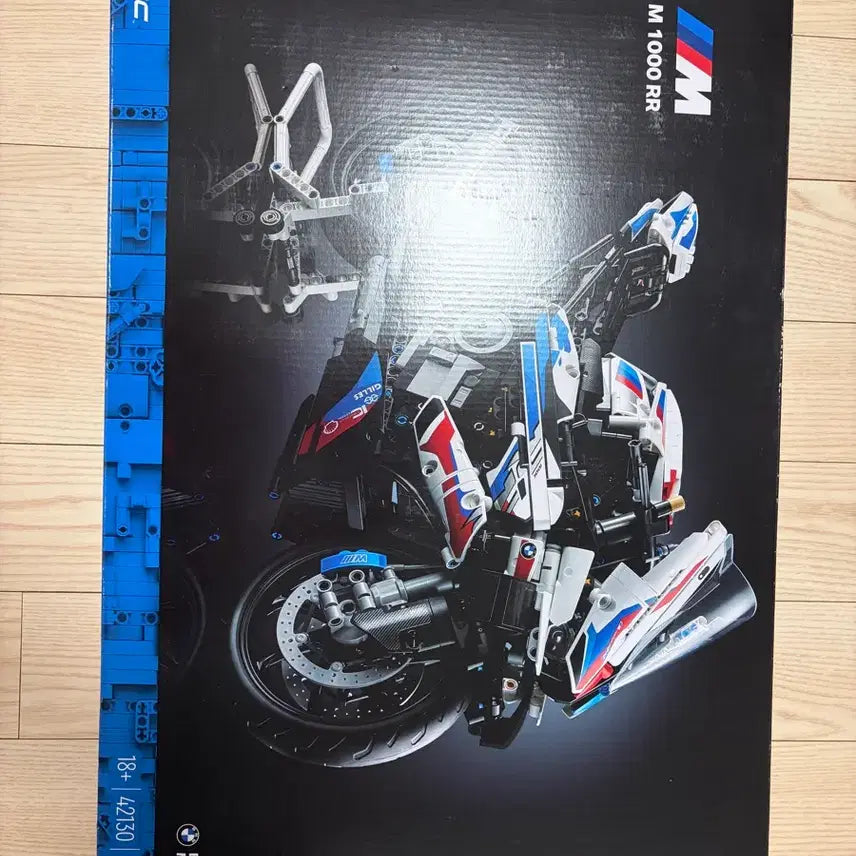 [BUNJANG] LEGO Technic BMW M1000 RR Motorcycle / 레고 테크닉 BMW M1000 RR 오토바이