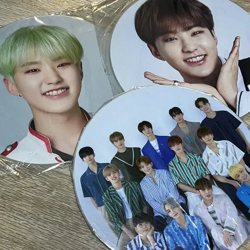 [BUNJANG] SEVENTEEN Hoshi &amp; Group Uchiwa Fan Set / 세븐틴 호시,단체 우치와