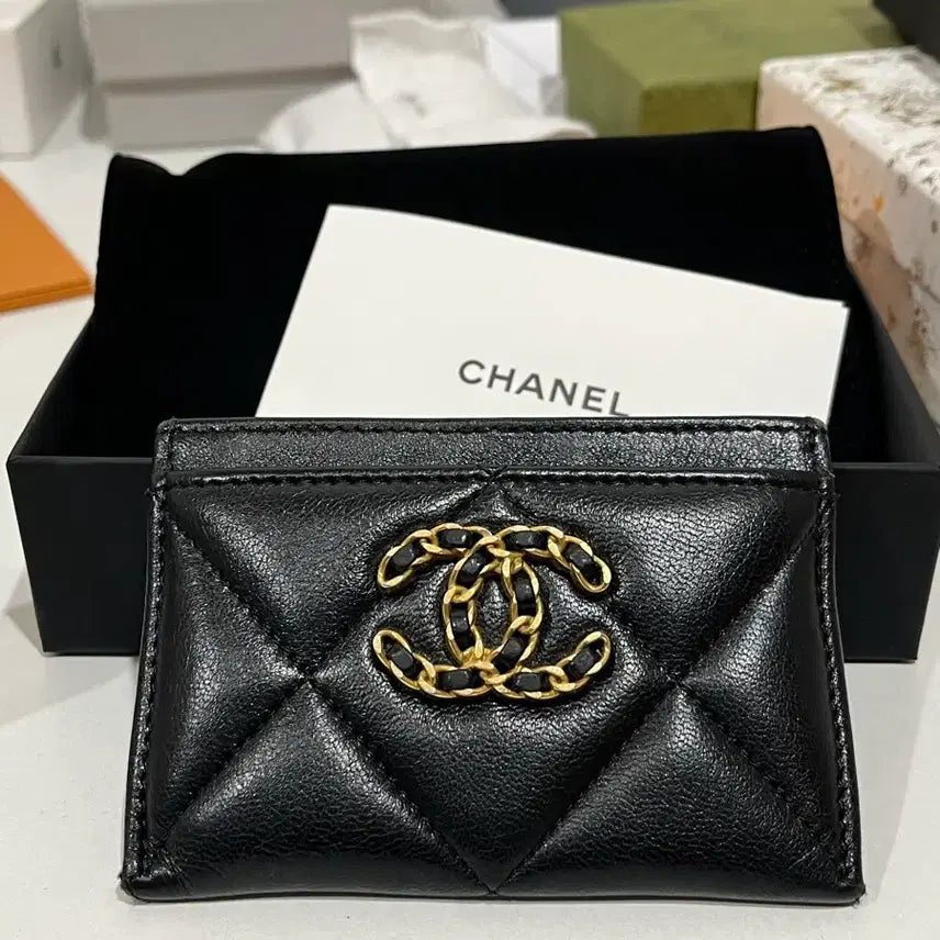 [BUNJANG] Chanel 19 Card Holder / 샤넬 19 카드지갑 [정품]